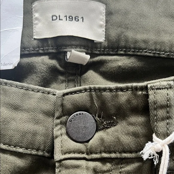 DL1961 Avery Relaxed Straight Dark Green Casual Pants - Picture 3 of 9